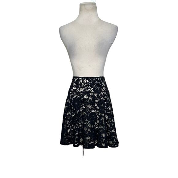 Paris Sunday black lace lined pleated mini skirt size Medium - Picture 9 of 12